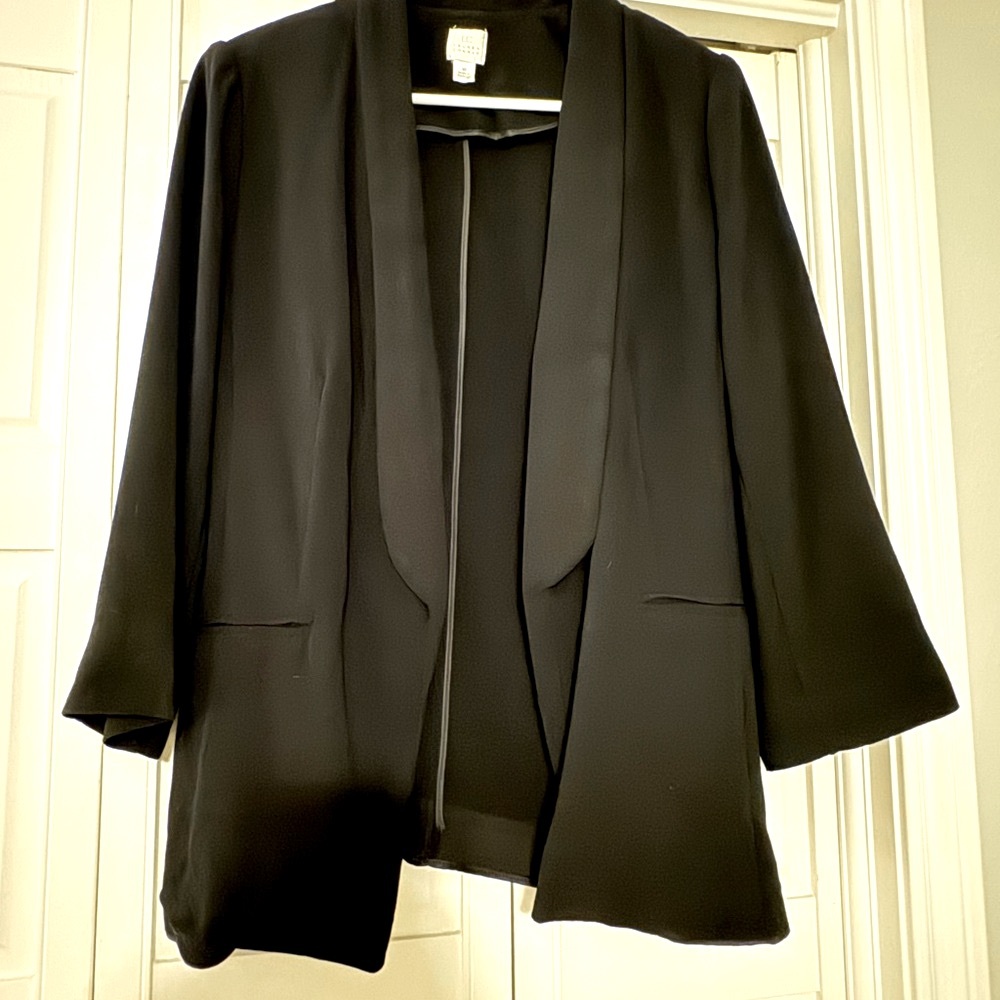 Lauren Conrad Women's Black Blazer Jacket- Size 10